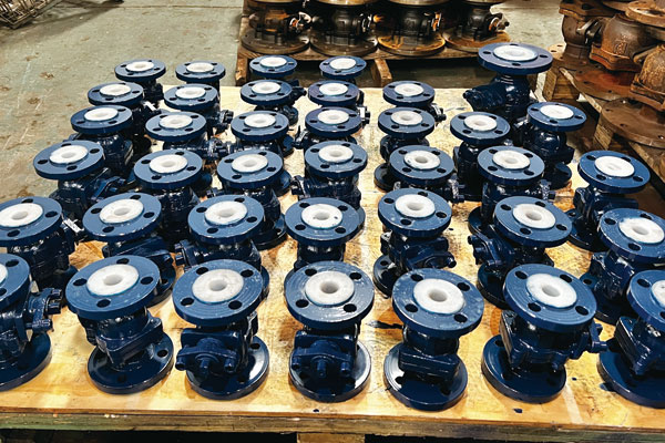 Indonesian customers order teflon lined ball valve, quantity 130pc